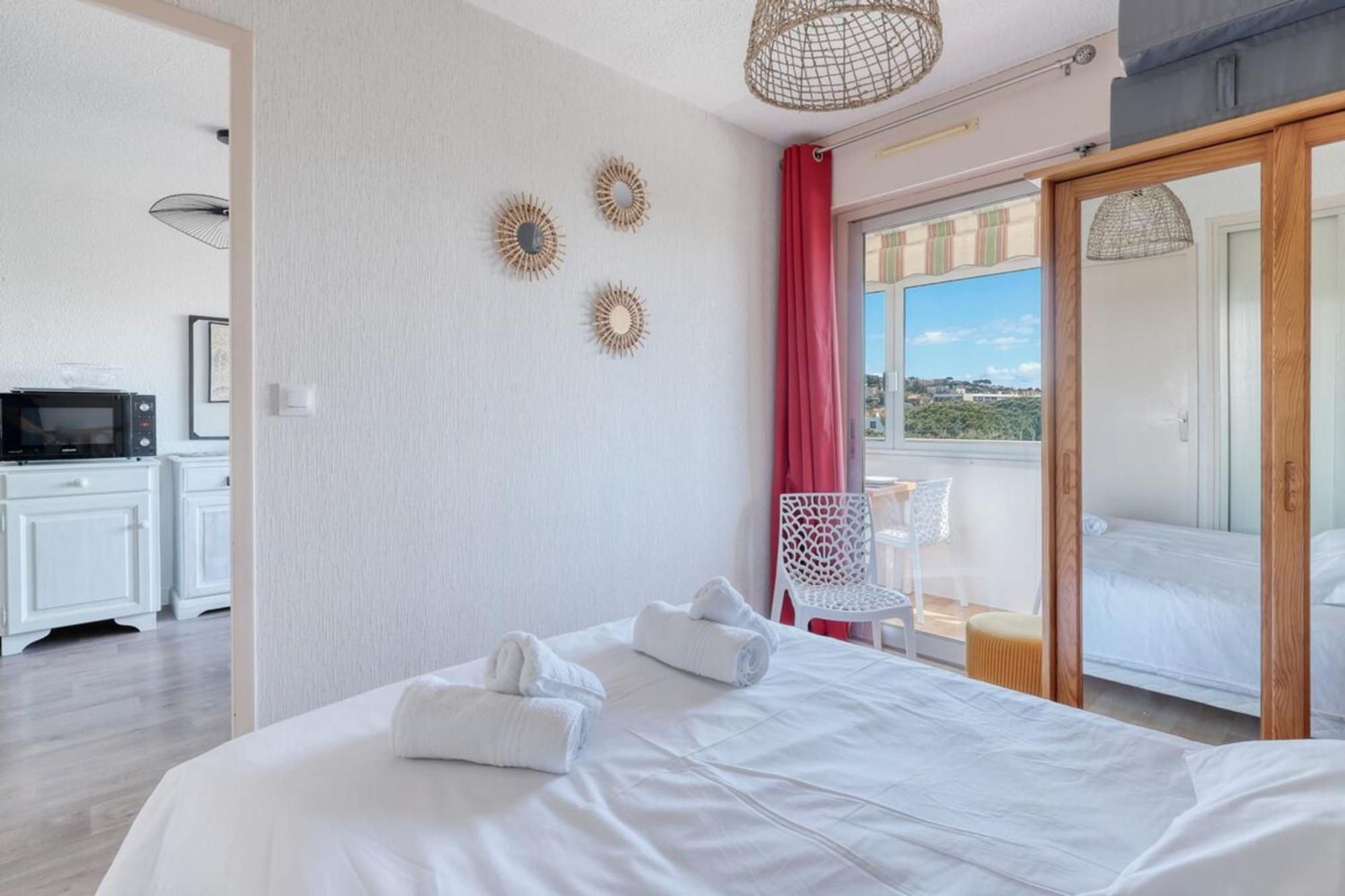 T2 600 M From The Beach! Air-conditioned Apartment *